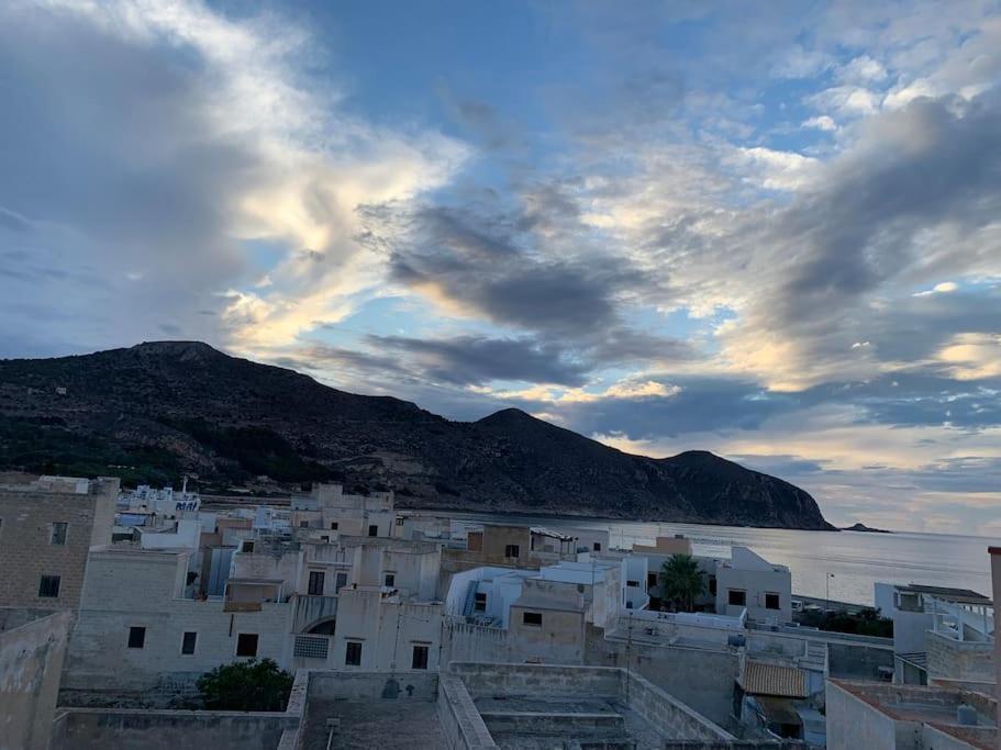 Al Centro Del Centro - Favignana Apartment ภายนอก รูปภาพ